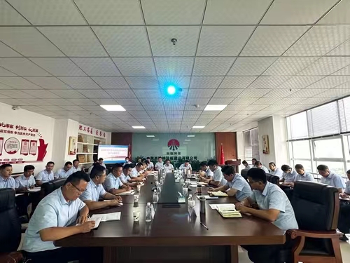 陜煤建設榆林公司召開上半年經(jīng)濟運行分析會暨全員半年測評考核大會