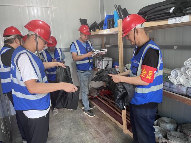 陜煤建設韓城分公司土建四項目部：未雨綢繆 打好雨季“三防”防御戰(zhàn)