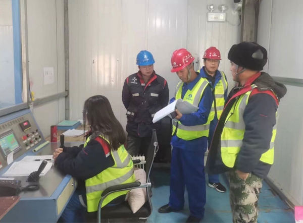 陜煤建設(shè)礦建三公司持續(xù)發(fā)力扎實(shí)開(kāi)展百日安全生產(chǎn)規(guī)范行活動(dòng)