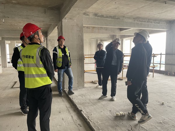 陜煤建設銅煤公司第二項目部與陜煤建設西北分公司加強精細化對標，共同提升項目管理水平