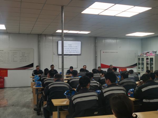 陜煤建設(shè)洗選煤運(yùn)營公司紅柳林洗煤廠項目部：從末到初維安 把舵揚(yáng)帆護(hù)航