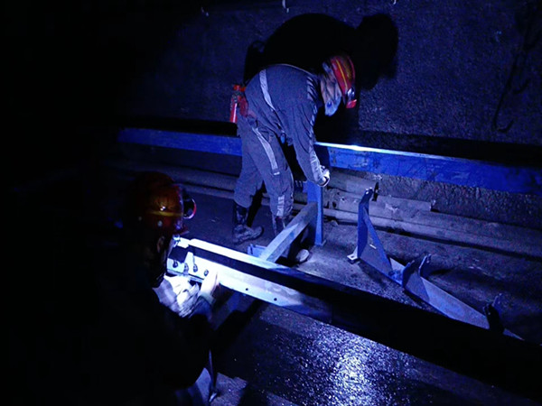 陜煤建設(shè)機安裝公司涌鑫項目部：春節(jié)不停工，全力以赴搶工期