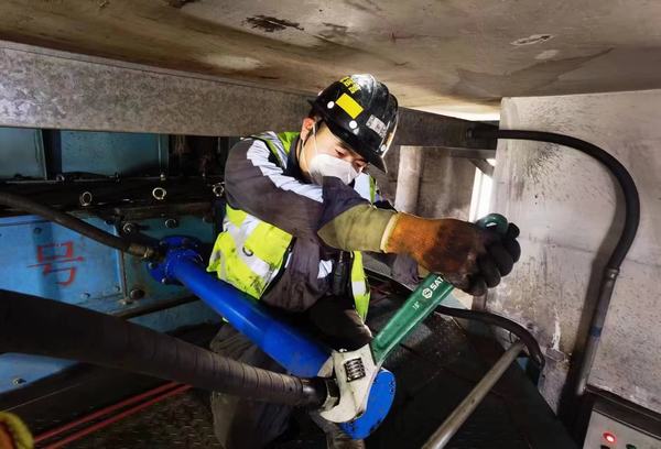 陜煤建設(shè)洗選煤運(yùn)營(yíng)公司檸條塔運(yùn)營(yíng)項(xiàng)目部：爭(zhēng)分奪秒護(hù)設(shè)備，齊心協(xié)力保生產(chǎn)