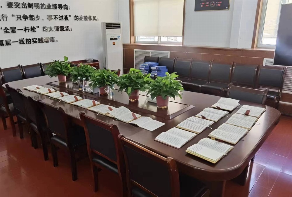 陜煤建設(shè)機(jī)電安裝公司：學(xué)習(xí)筆記“曬”出來，學(xué)風(fēng)建設(shè)“展”風(fēng)采