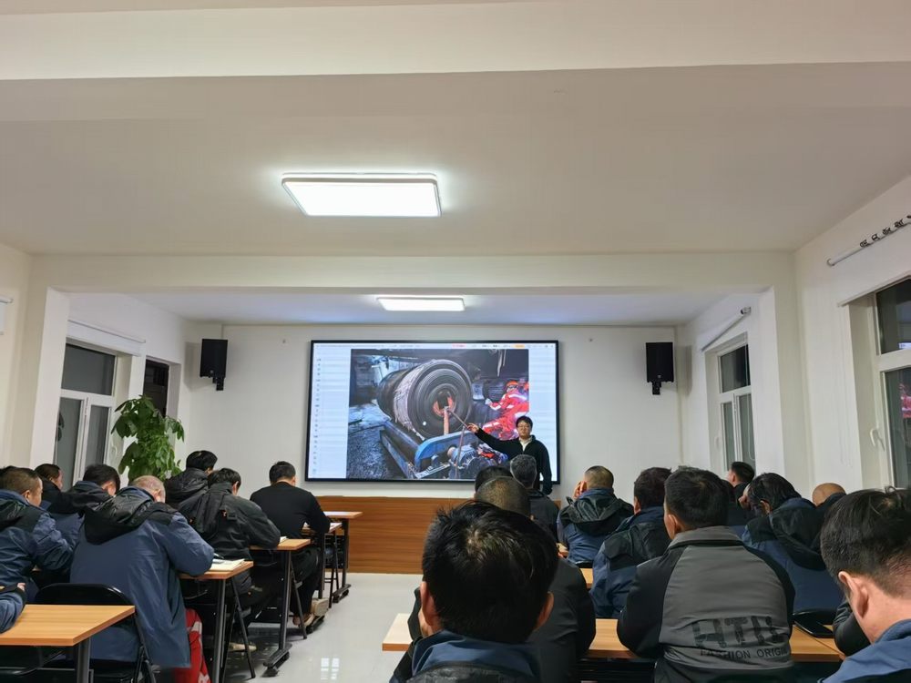 陜煤建設(shè)機(jī)電安裝公司曹家灘項(xiàng)目部：專(zhuān)培強(qiáng)安，筑牢根基