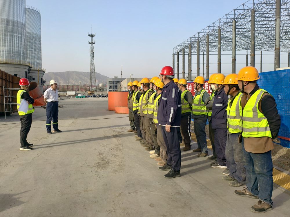 陜煤建設(shè)機(jī)電安裝公司建材科技項(xiàng)目部：科技賦能應(yīng)急演練 構(gòu)筑安全生產(chǎn)新防線(xiàn)