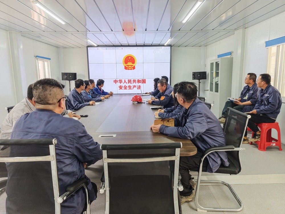 陜煤建設(shè)韓城分公司土建四項(xiàng)目部：常念安全“緊箍咒”，奮楫揚(yáng)帆逐“安”行