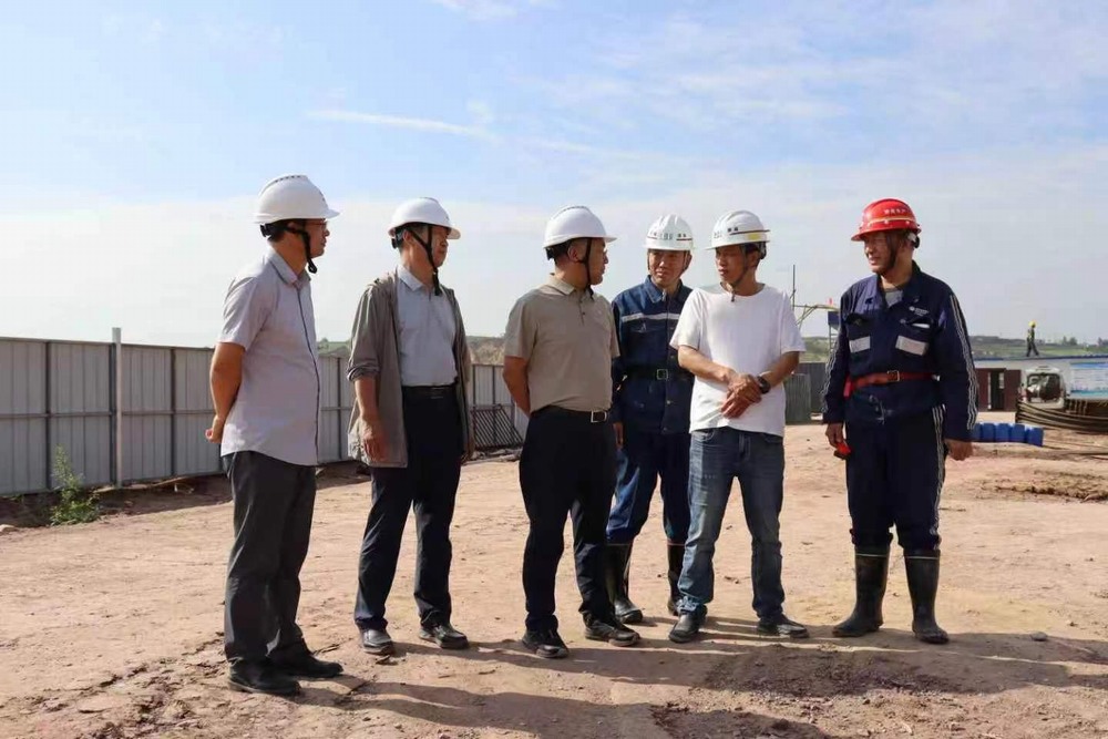 平莊煤業(yè)黨委書記、董事長(zhǎng)杜善周深入天工公司礦建項(xiàng)目檢查指導(dǎo)