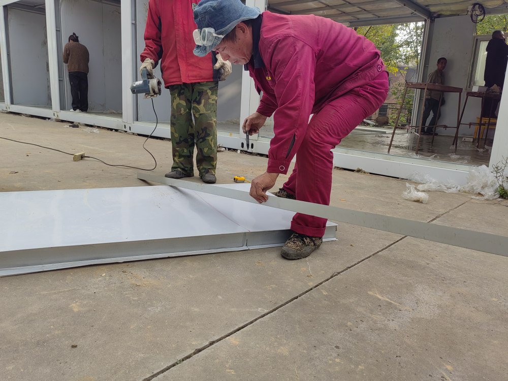 巧思筑“新家”，實干穩(wěn)“基石”